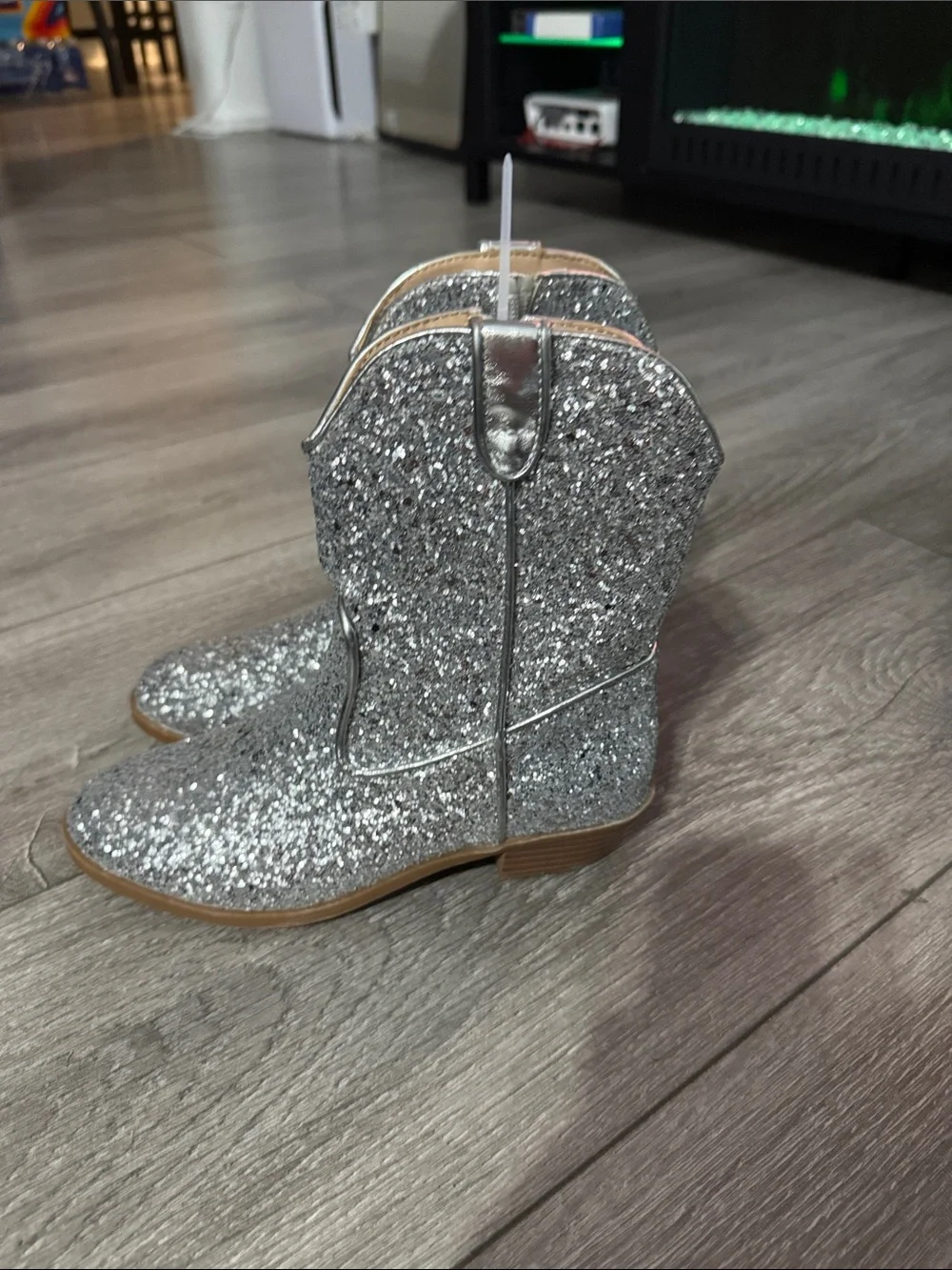 NWT Dolce Vita Silver Linz Glitter Kids Western Boots